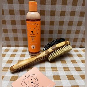 NWT B&BW Dog and Cat grooming duo•shampoo and double sided brush